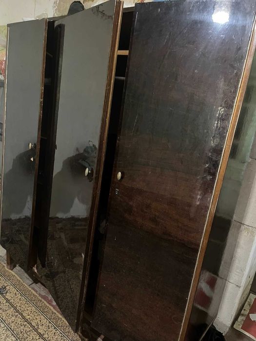 Продам два шкафа