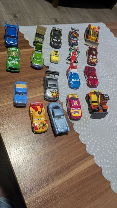 Zabawki auta cars