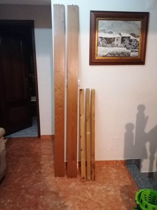 Cama de solteiro usada