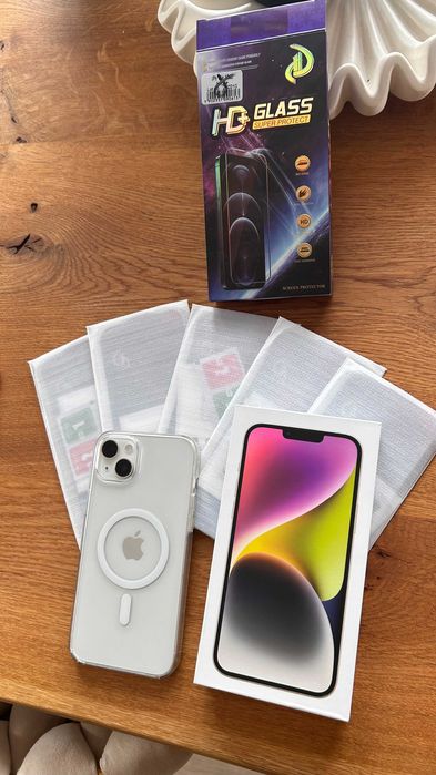 iphone 14 plus bialy stan bdb+etui+zestaw 5 szt szkiel hartowanych