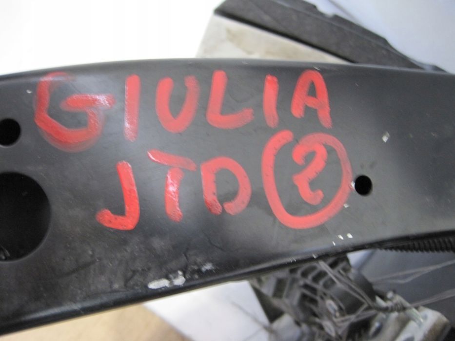 Pas przedni chłodnice ALFA ROMEO GIULIA