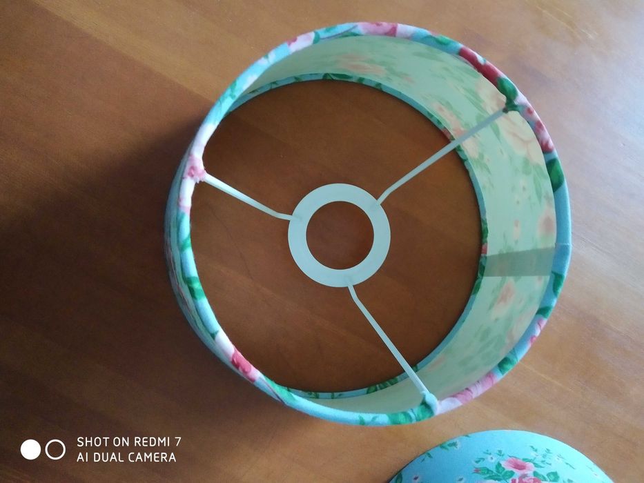 klosze do lampki stojącej