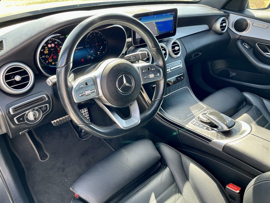 Mercedes Benz Classe C 300 DE AMG foto 3