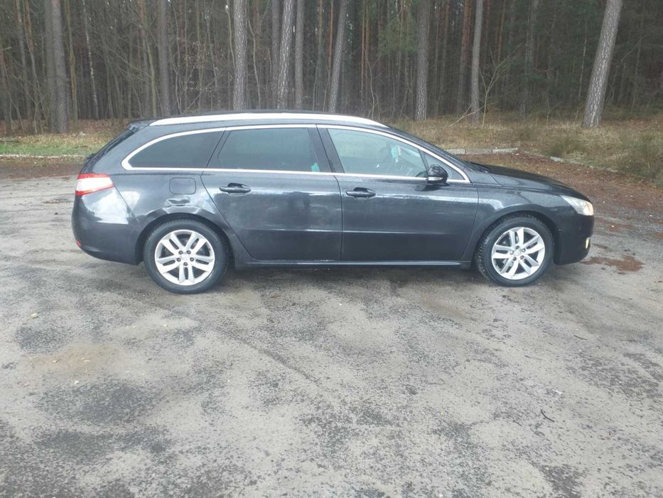 Peugeot 508sw z dachem panoramicznym