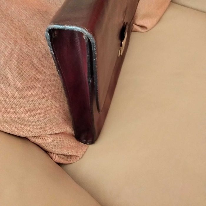 Pasta executivo em pele genuína (com chave)