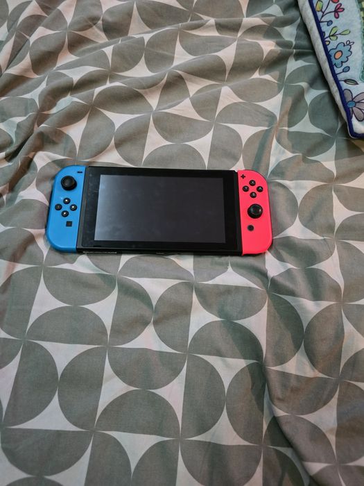 Nintendo switch 1 com 5 jogos incluídos