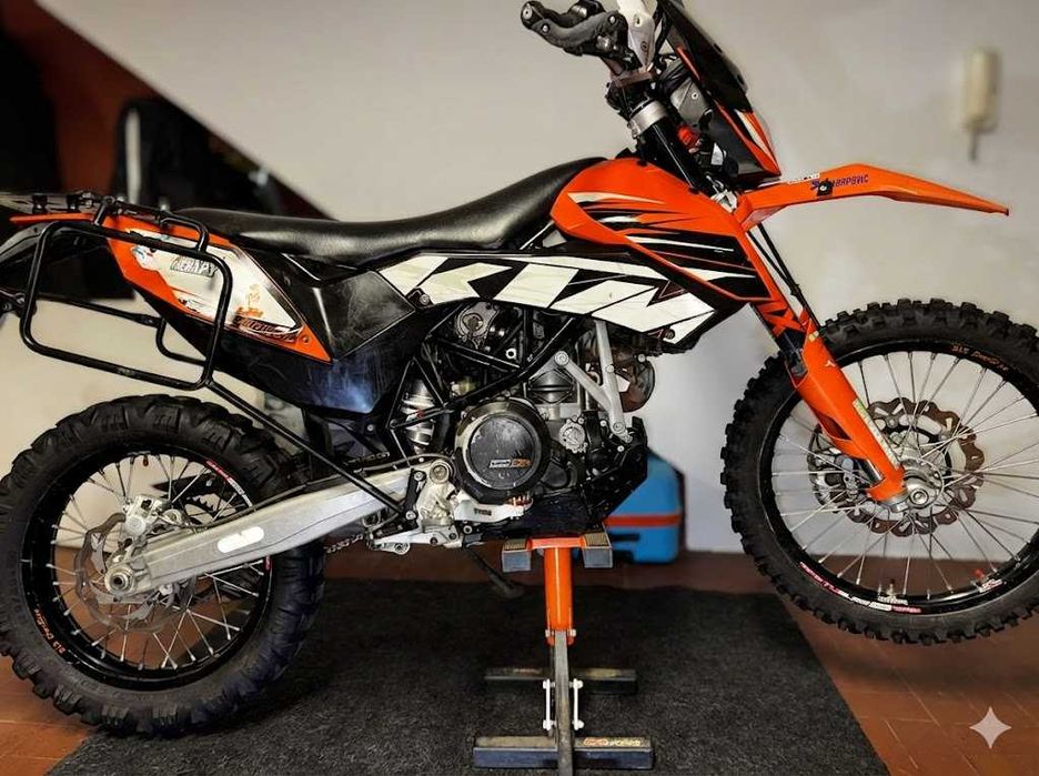 Esta é mota da tua vida!!  KTM 690 Enduro de 2009
