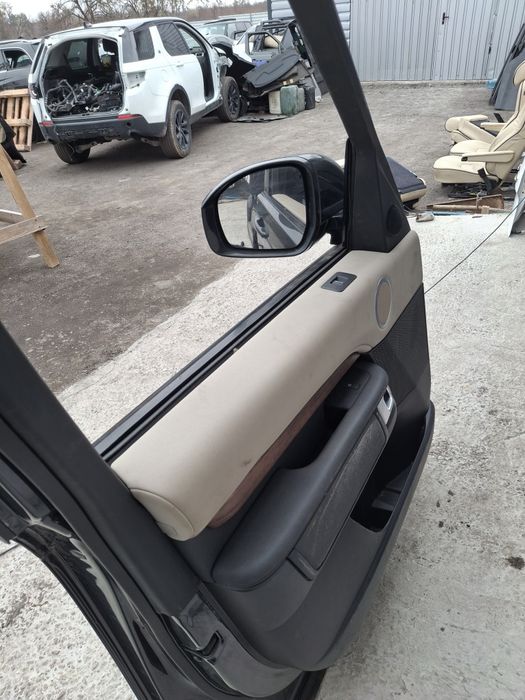 Двері ліві Land rover discovery 5