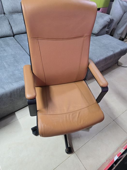 Cadeira giratória ikea