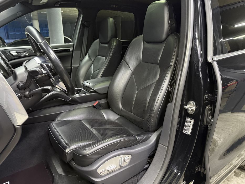 Porsche Cayenne S hybrid