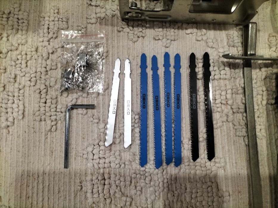 Serra elétrica tico-tico