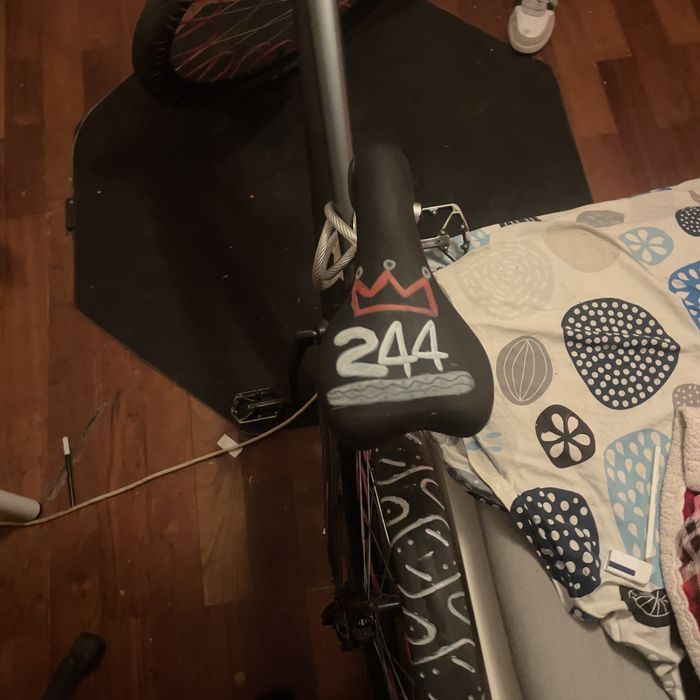 Bike de grau como nova
