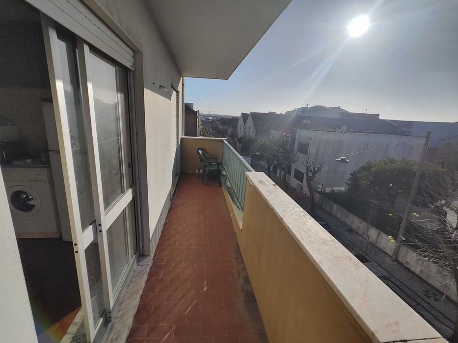 Apartamento T2 90m2 c/ Varanda - Figueira da Foz