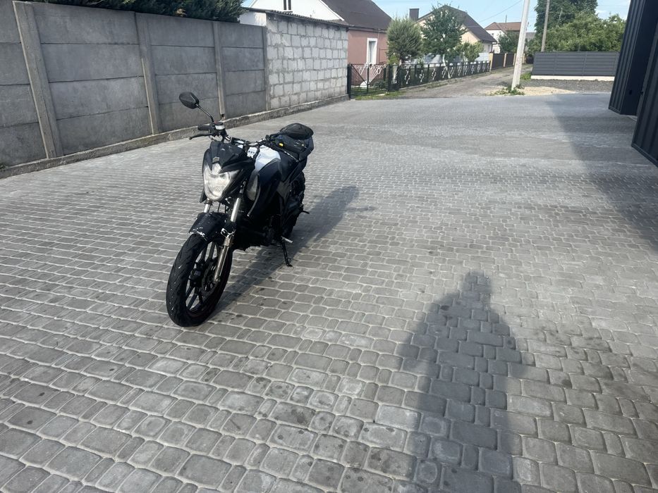 Продам спарк 200