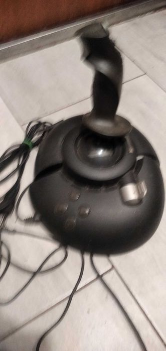 Symulator lotnictwa Microsoft Force Feed Back 2 konsola