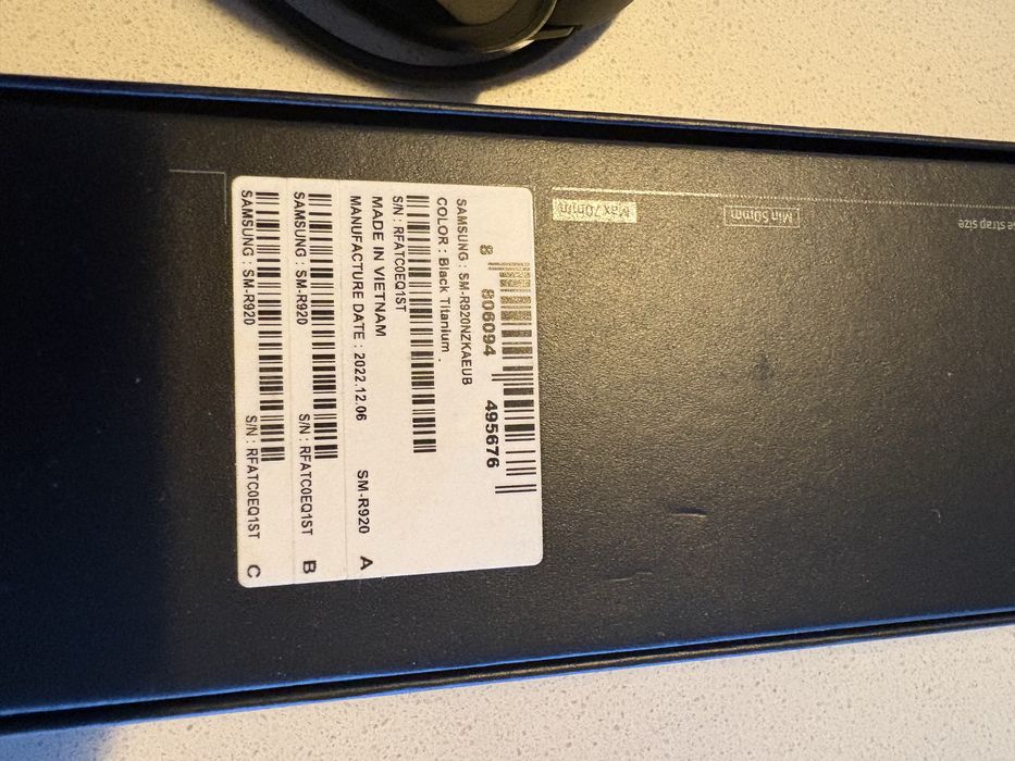 Samsung Galaxy Watch5 Pro 45mm preto com caixa e carregador