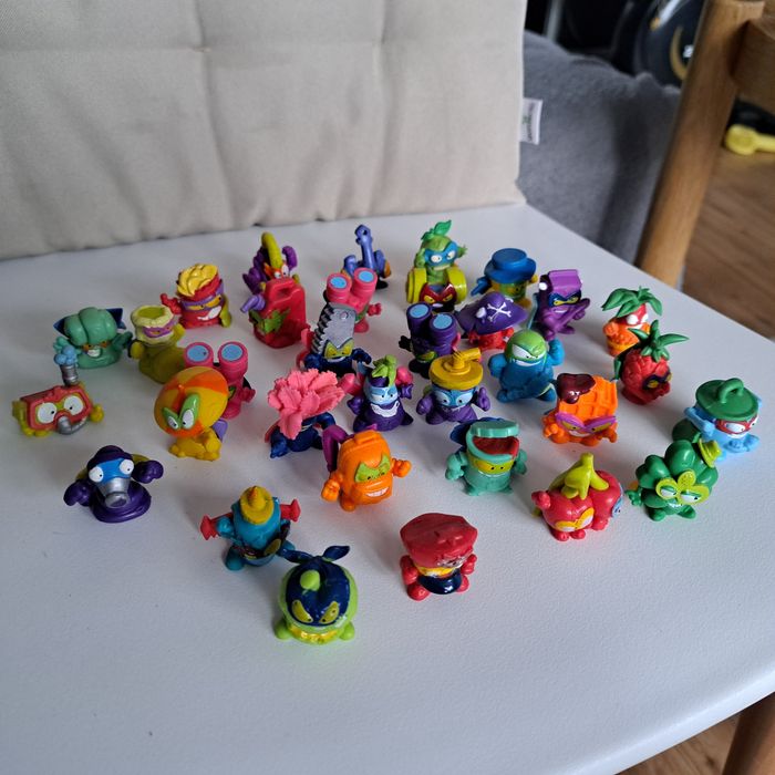 Figurki zinks zestaw 33 sztuki