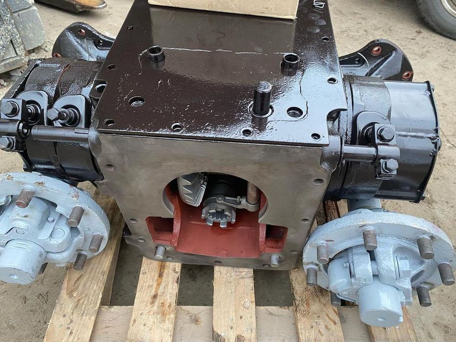 ЗАДНИЙ Мост МТЗ 80/82/892 Задній міст МТЗ З ремонту КОРПУС МТЗ Чулок