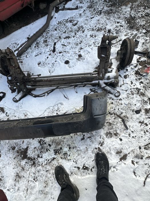 Задний бампер усилитель пежо партнер ситроен берлинго УСЛУГИ СТО