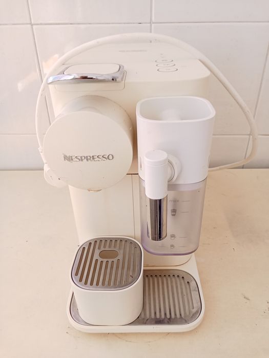 Máquina de café Nespresso no