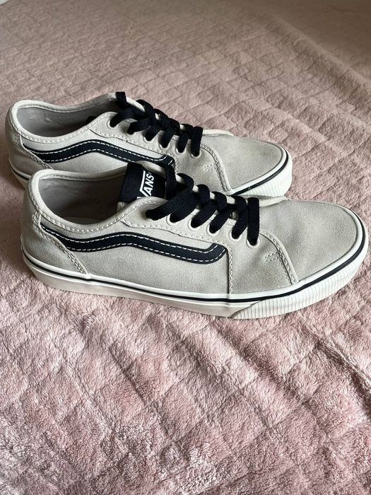 Vans 40 розмір замша