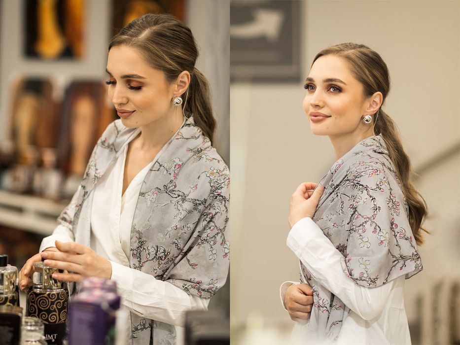 Szal - V. van Gogh, Kwitnący Migdałowiec, srebrny (CARMANI)