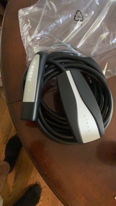 Tesla 3 charger зарядне устройство Тесла 3