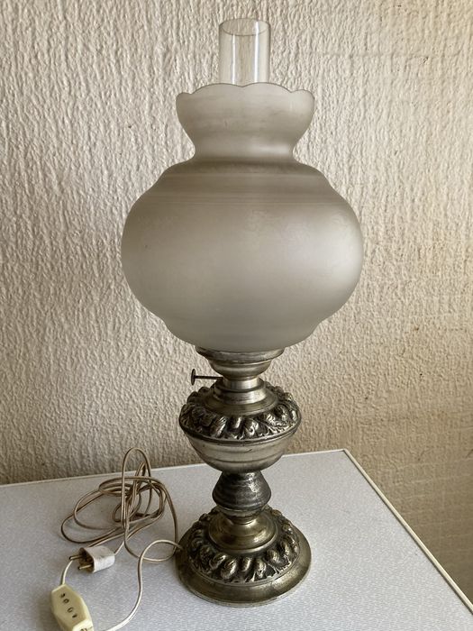 Candeeiro de mesa
