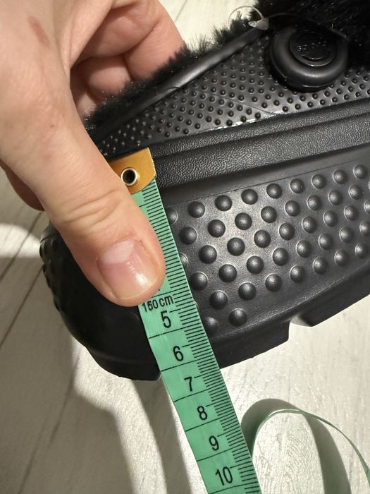 Klapki damskie Crocs Stomp Lined  r. 42-43 11 Nowe Czarne Futerko