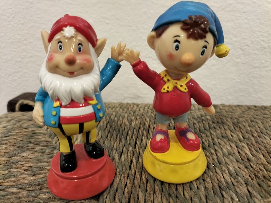 Bonecos Noody + Orelhão