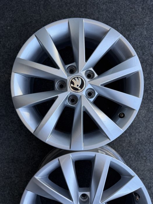 Диски R16 5/112 ЕТ46 6.5j Skoda Octavia A7 Оригінал поштучно