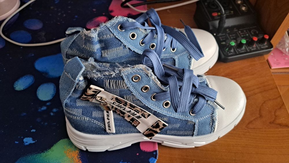 Nowe Damskie Wysokie Trampki roz.38/24m