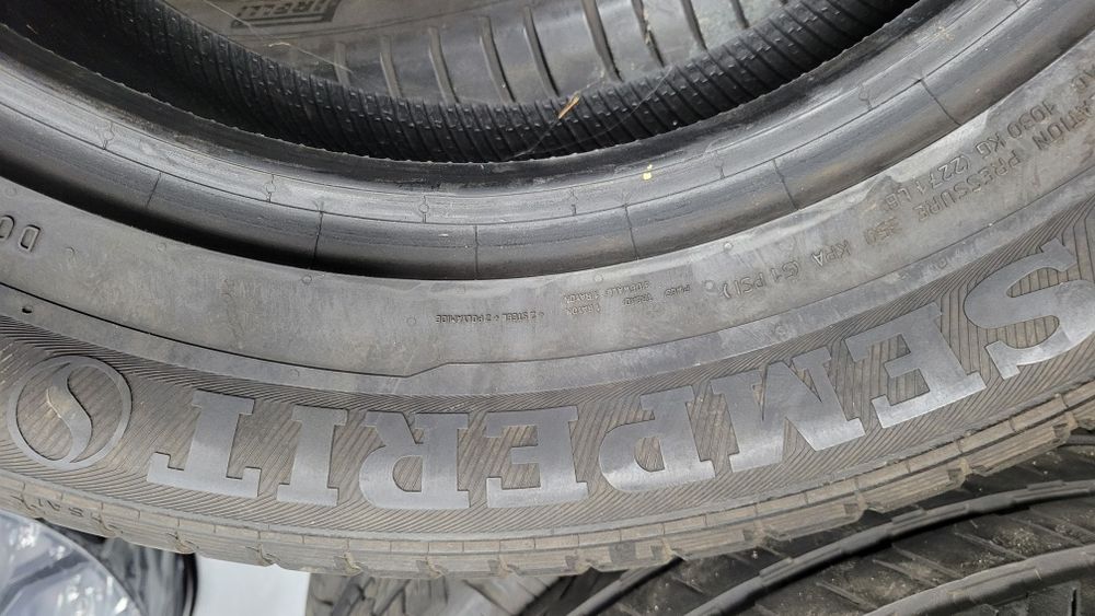 Шини 255/55/18 Semperit