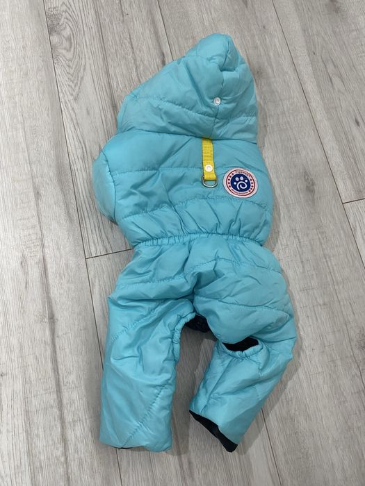 Zimowy płaszcz dla psa  z kapturem L