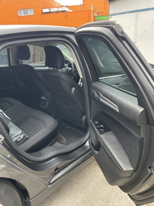 Ford Fusion 2015 2.5 газ/бензин, автомат