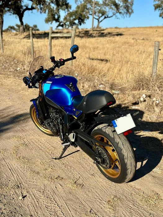 Yamaha XSR 900 (12.000km) + Extras