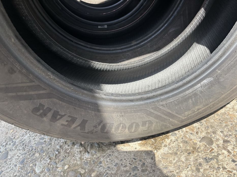 Шини Goodyear Eagle F1 Asymmetric 3 SUV 255/60 R18