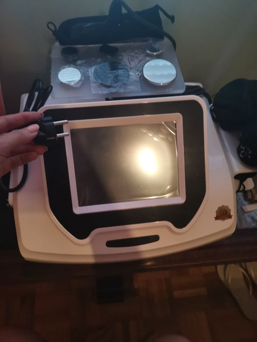 Máquina de Radiofrequência 448k nova, sem caixa
