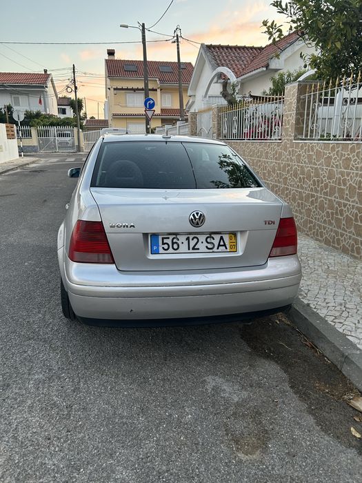 Volkswagen Bora 1.9 TDI – Fiável e Económico