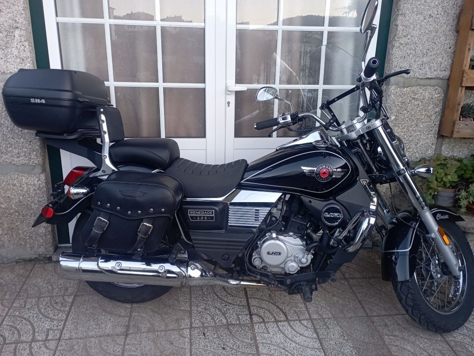 Mota claçicas comando 125 com todos os extras top case descanso centra