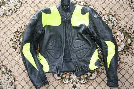 Casaco Moto Corner nº 44