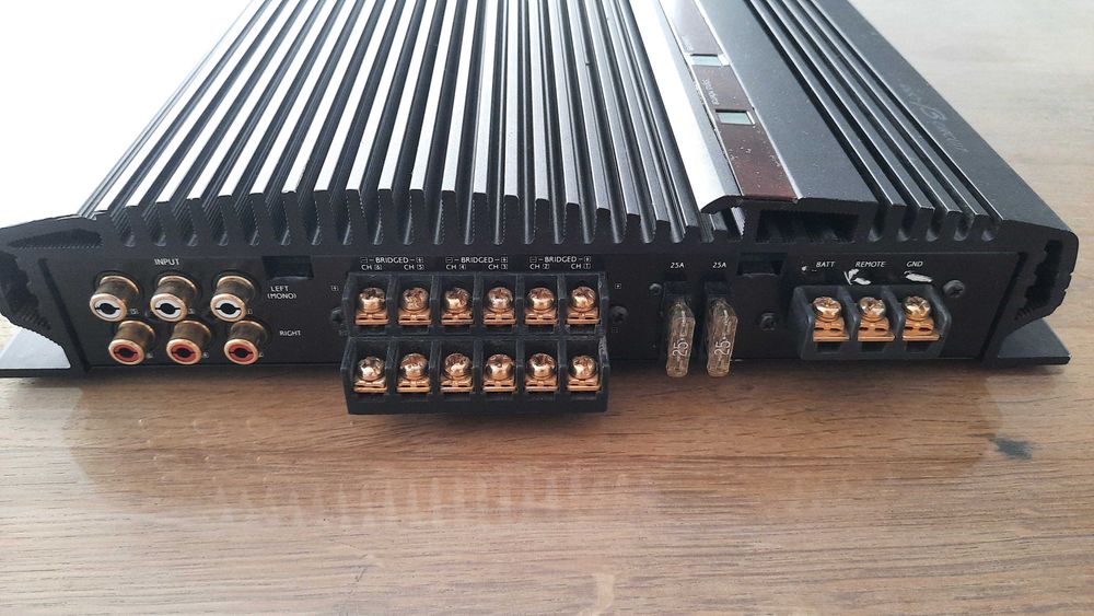 Alpine 3566 – kultowy wzmacniacz do samochodu Car Audio Vintage Hi-End