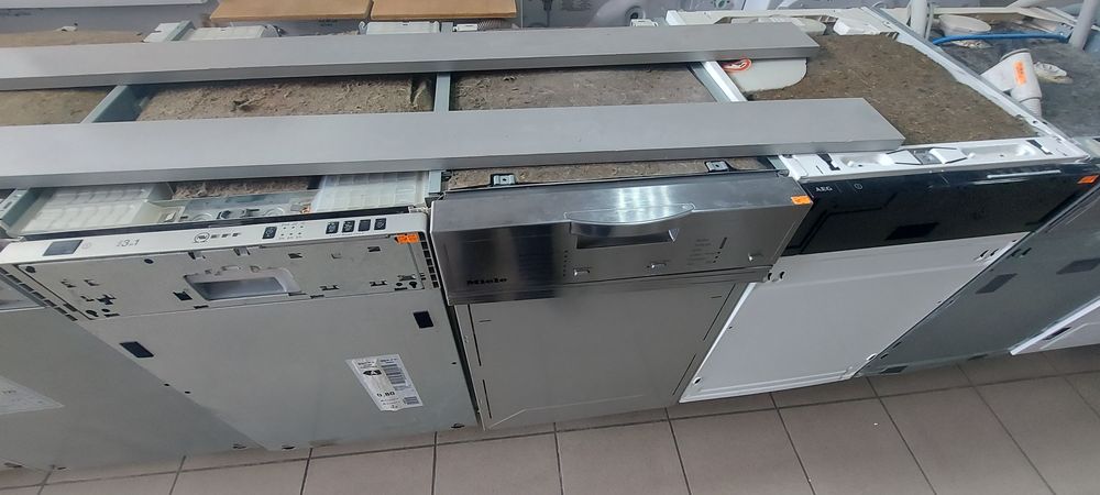 Посудомийна машина Бош,мілє,аег
