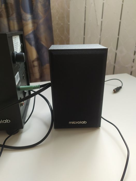 Акустическая система Microlab 2.1 , модель  М 105 R.