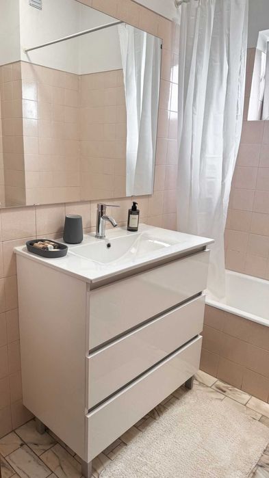 Apartamento com quartos para arrendar em Viana do Castelo