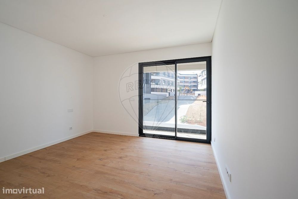 Apartamento T4 para venda