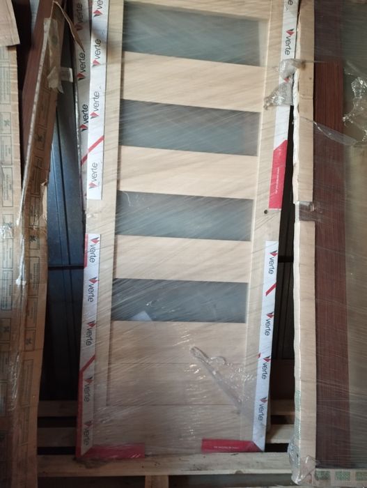 Drzwi wewnętrzne Verte lewe 80