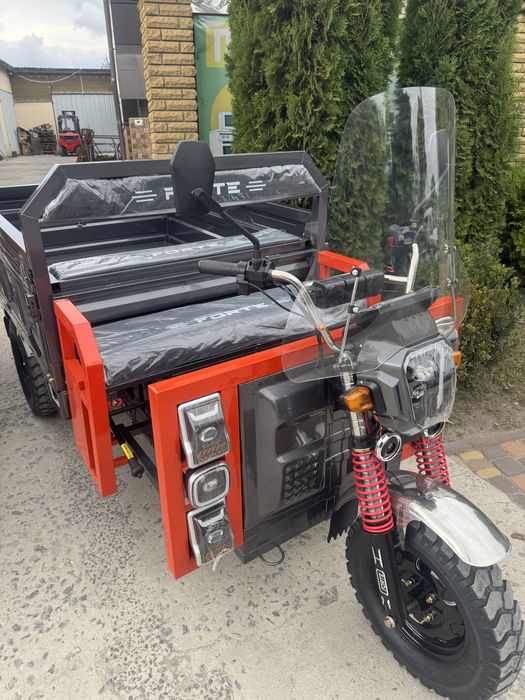 Вантажний електричний трицикл FORTE GP-1500-C