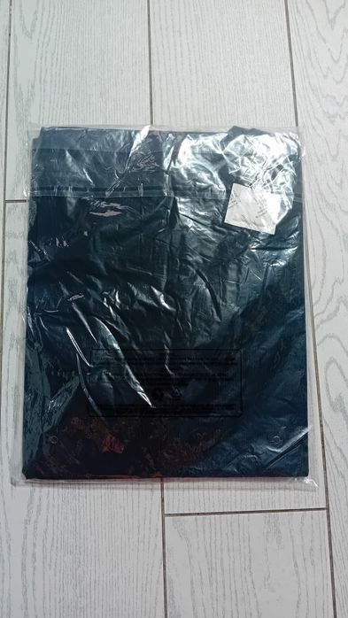 !Nowy!oryginalny 4F T-shirt M czarny z dużym czarnym logo (958)