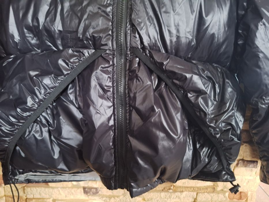 Kurtka puchowa stussy parka czarna  rozm.S Nowa